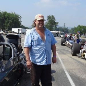 Meet your Posher, Neeve